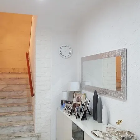 فندق مبيت وإفطار Sole D'oro Iun S4354 La Maddalena (Cagliari)